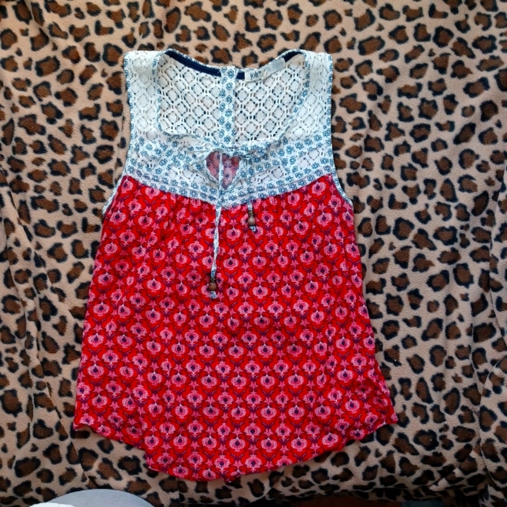 Lacey tank top